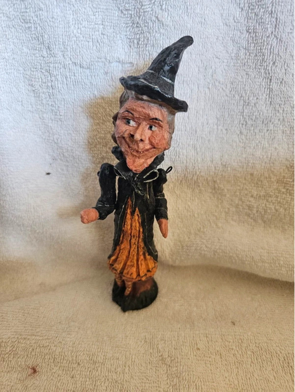 VTG Dept 56 Poliwoggs Witch 7" Halloween Primitive Folk Art Resin Figurine